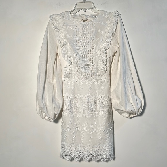 SAINTS + SECRETS NWT Boho Floral Embroidered Balloon SLV Cut Out Cotton Dress M - Picture 1 of 16